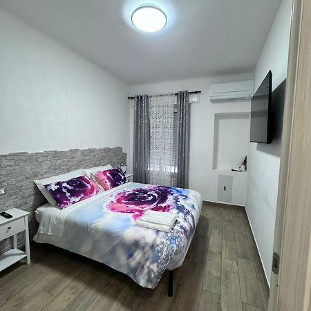 Апартаменты Casa Al Mare Сан-Бенедетто-дель-Тронто Экстерьер фото
